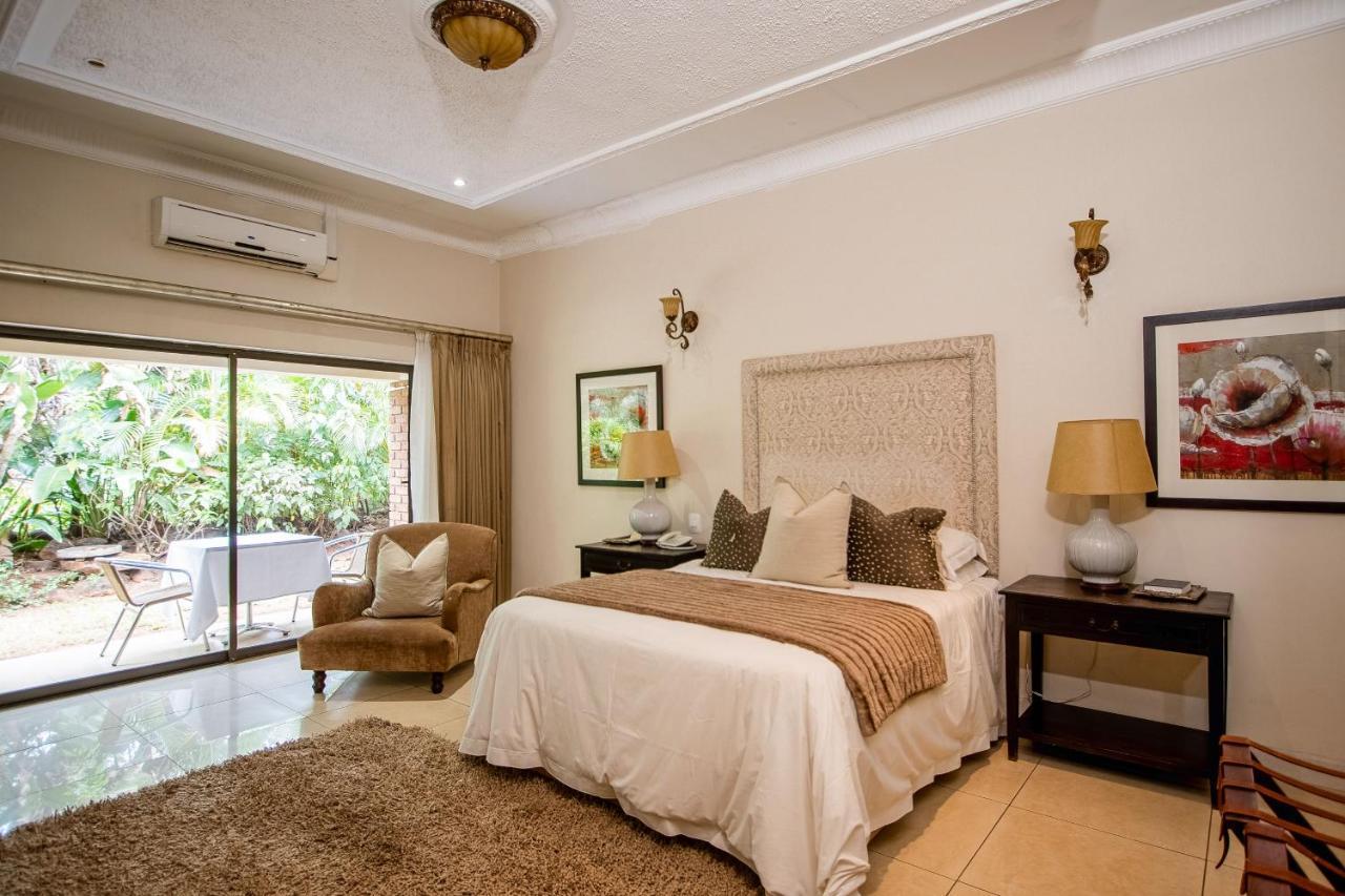 The Victoria Falls Deluxe Suites ภายนอก รูปภาพ