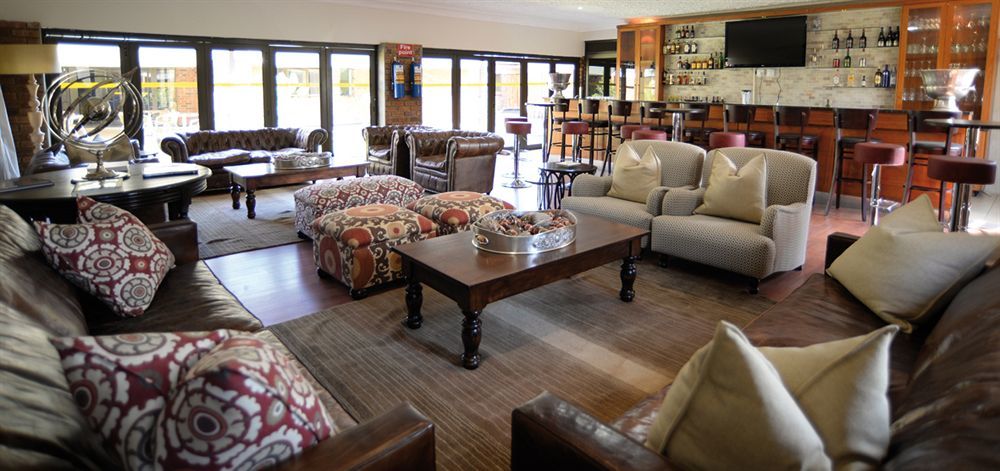 The Victoria Falls Deluxe Suites ภายนอก รูปภาพ